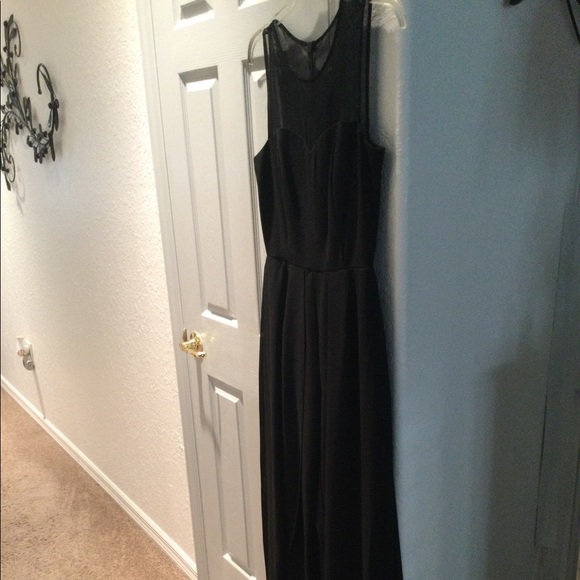 Black jumpsuit with chiffon. - Picture 2 of 3